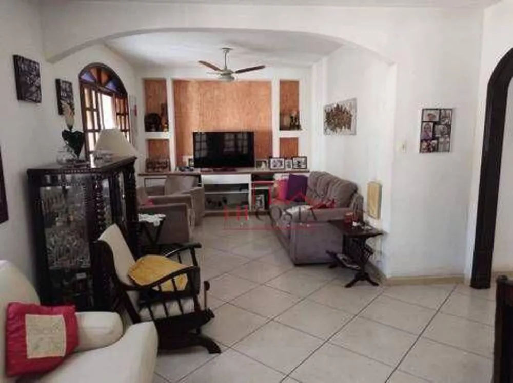 Casa, 5 quartos, 250 m² - Foto 5