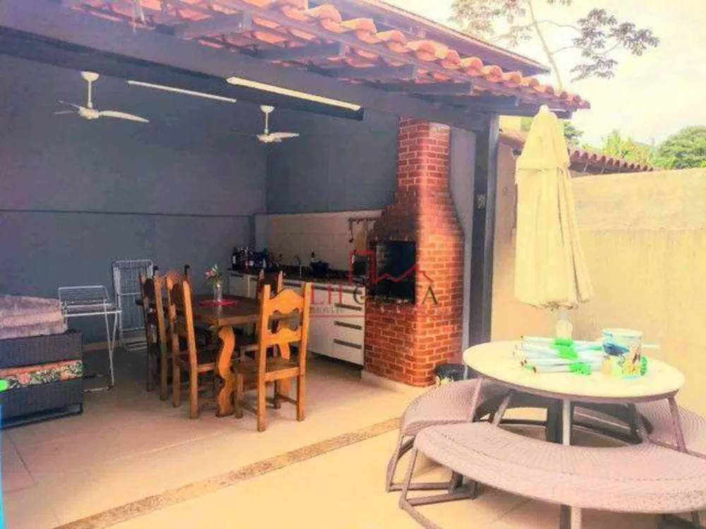 Casa, 4 quartos, 225 m² - Foto 17