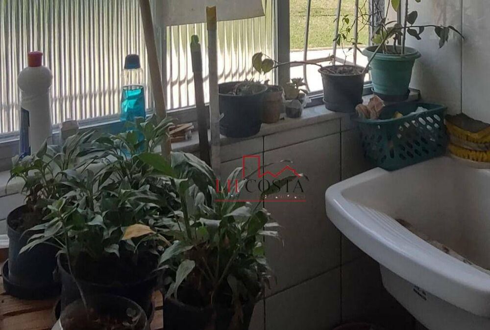 Apartamento à venda com 2 quartos, 60m² - Foto 3