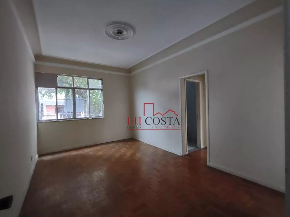 Apartamento à venda com 2 quartos, 75m² - Foto 1