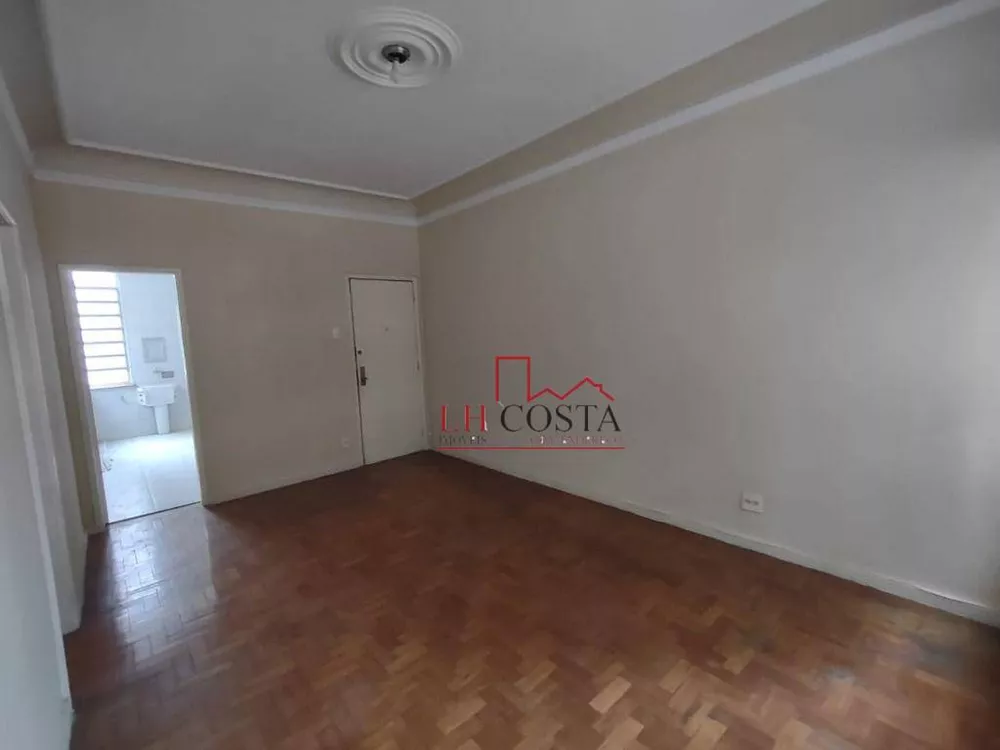 Apartamento à venda com 2 quartos, 75m² - Foto 4