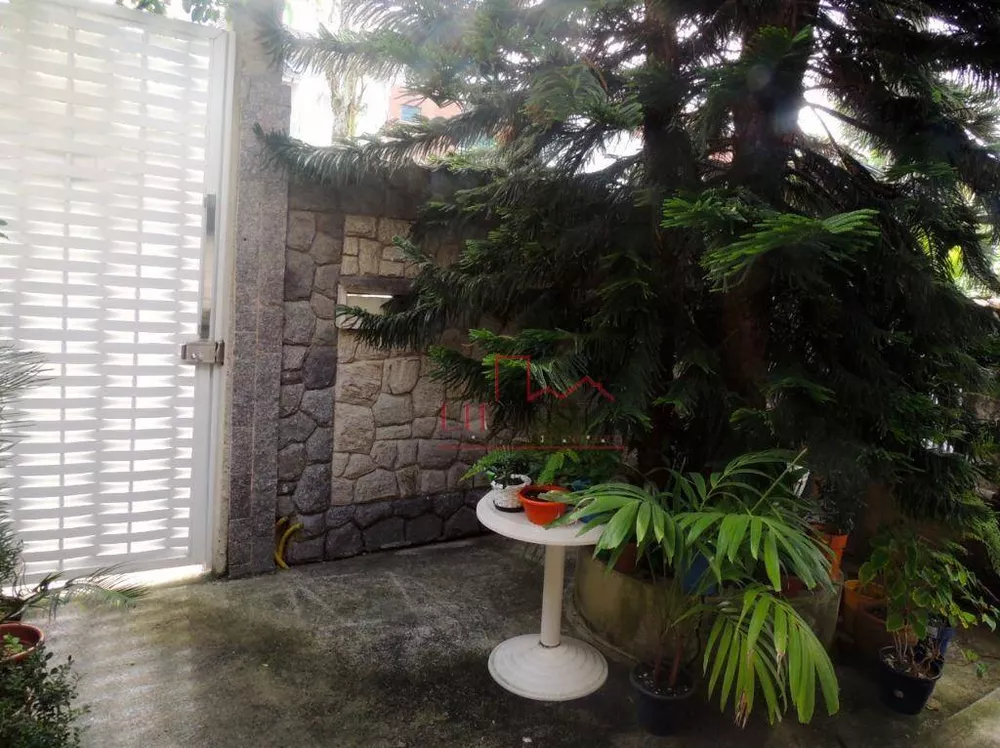 Casa, 4 quartos, 300 m² - Foto 9