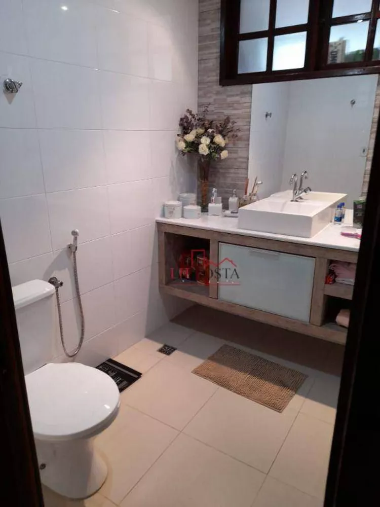 Casa, 6 quartos, 295 m² - Foto 8