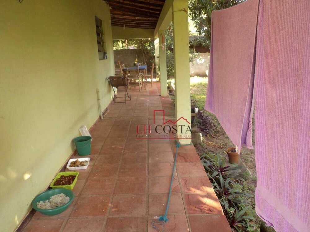 Casa à venda com 2 quartos, 130m² - Foto 4