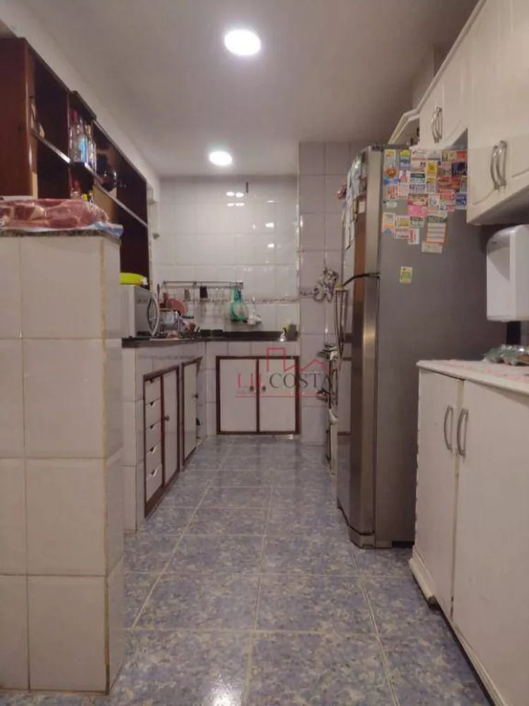 Casa, 3 quartos, 188 m² - Foto 30