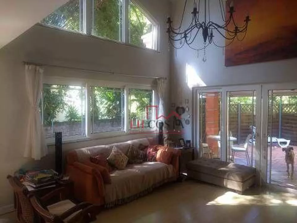 Casa, 4 quartos, 255 m² - Foto 1