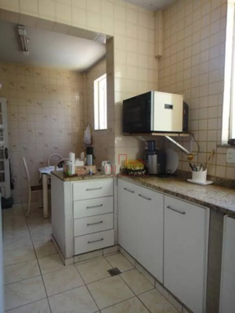 Casa, 4 quartos, 248 m² - Foto 22