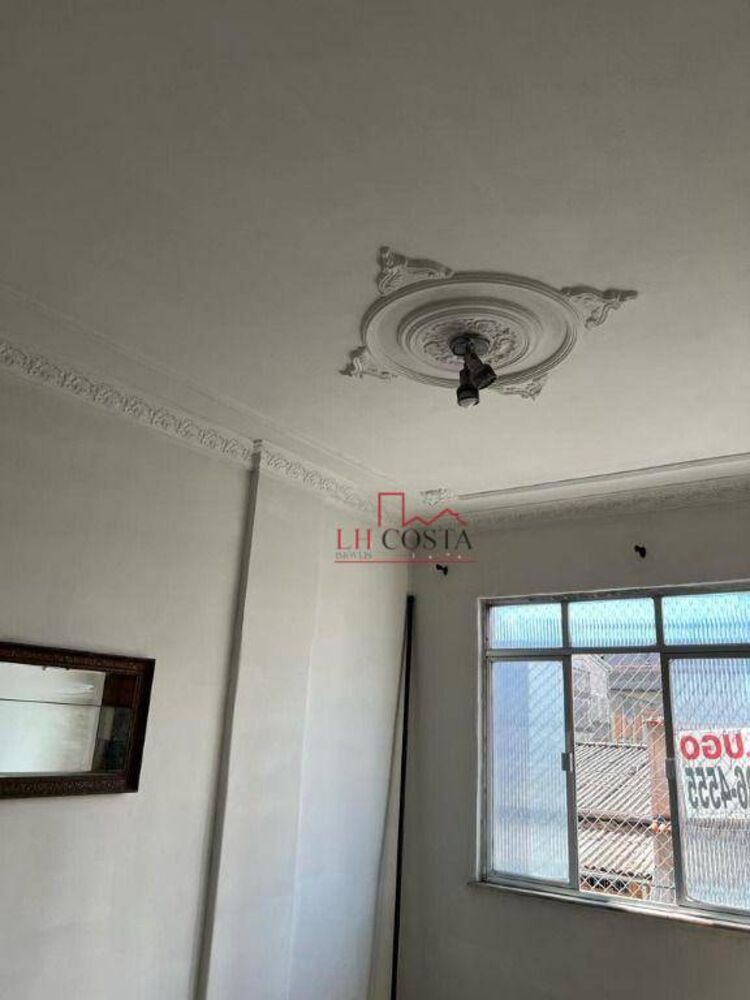Apartamento à venda com 2 quartos, 70m² - Foto 1