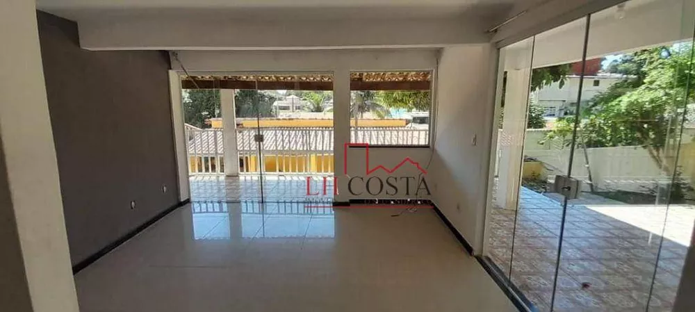Casa, 6 quartos, 380 m² - Foto 3