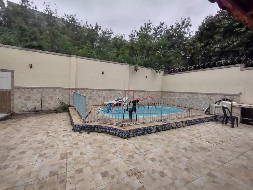 Casa, 3 quartos, 220 m² - Foto 26