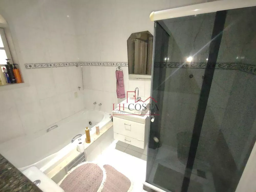 Casa, 3 quartos, 220 m² - Foto 10