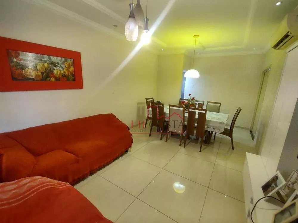 Casa, 3 quartos, 220 m² - Foto 2