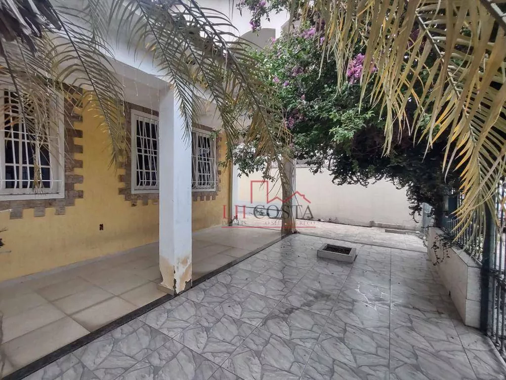 Casa, 3 quartos, 220 m² - Foto 29