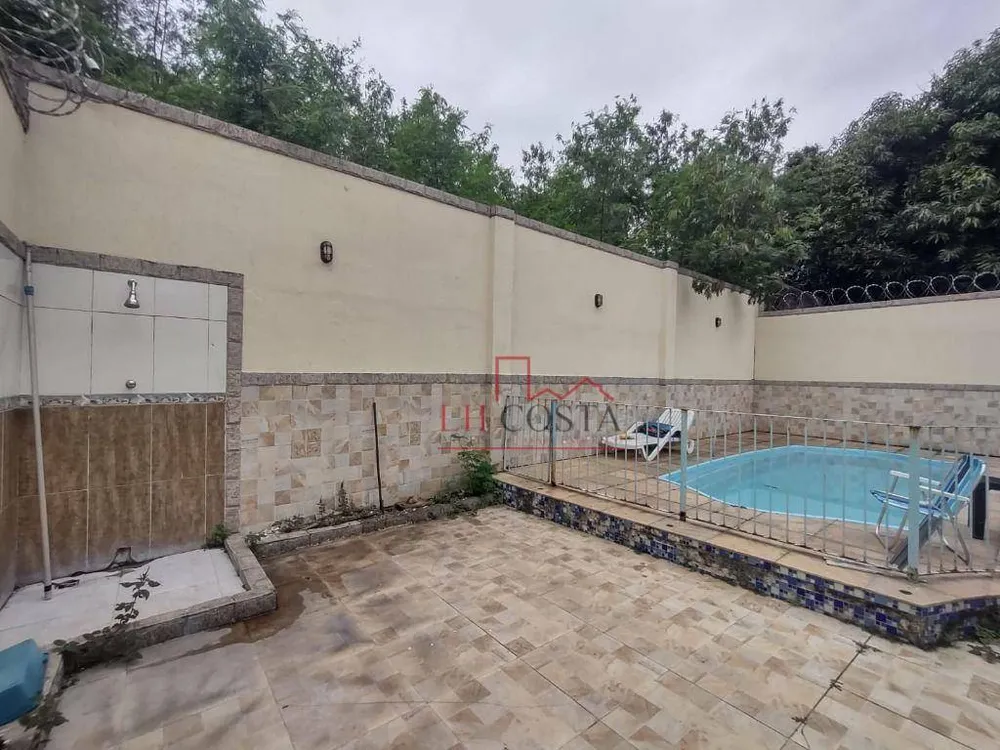 Casa, 3 quartos, 220 m² - Foto 33