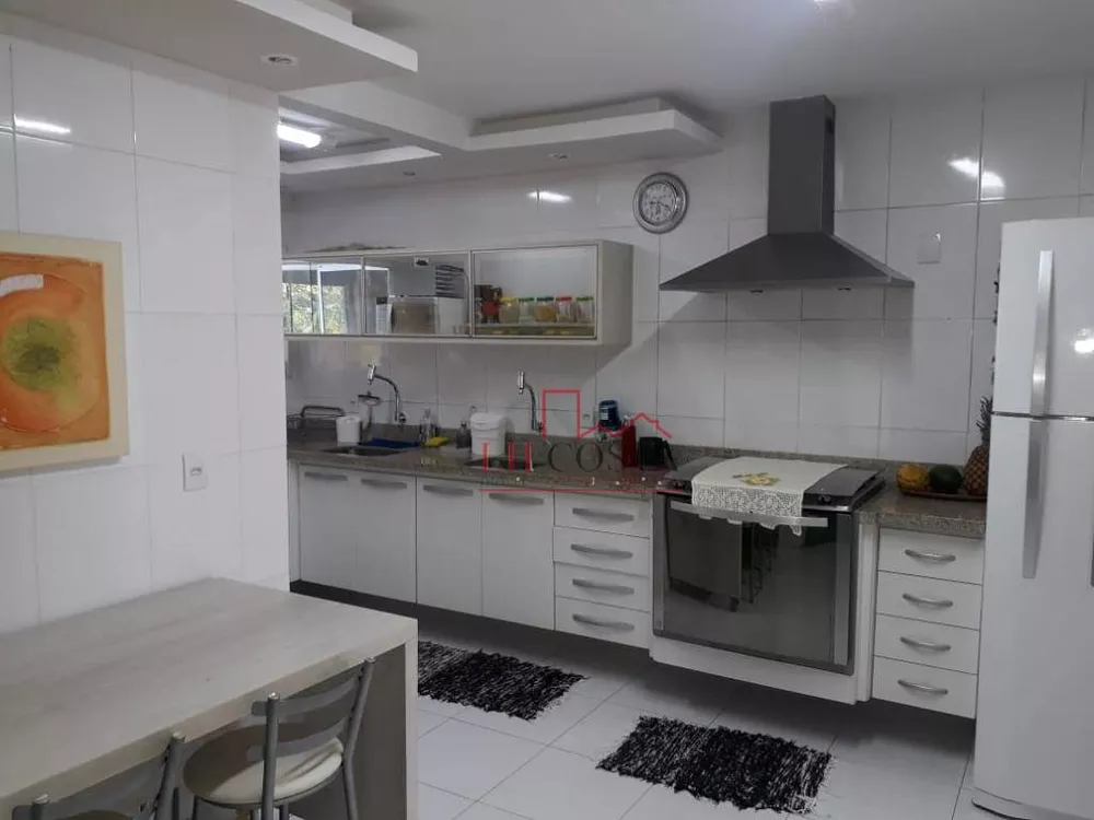 Casa, 5 quartos, 200 m² - Foto 9