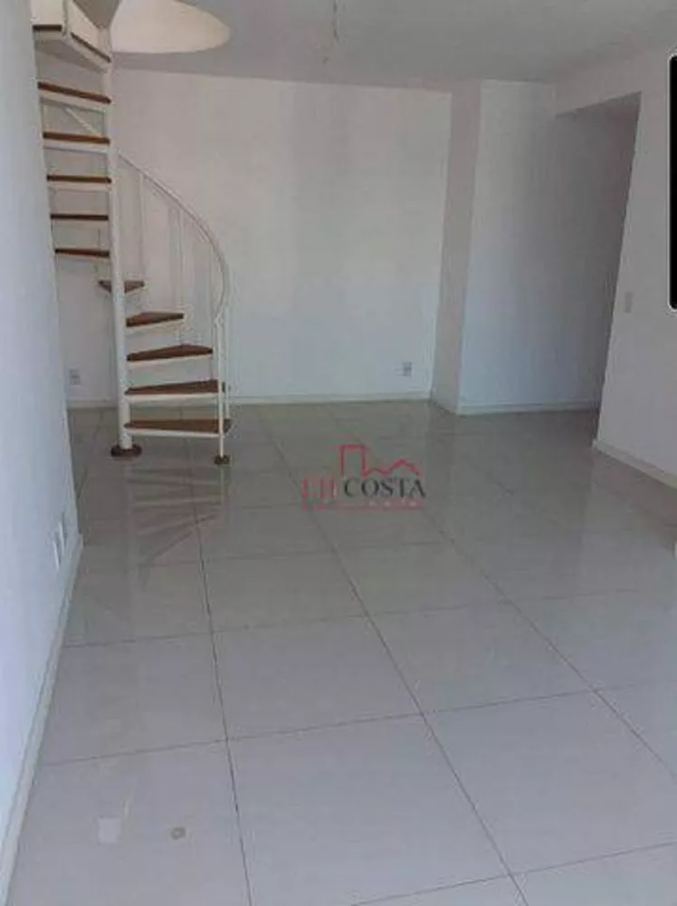 Cobertura, 3 quartos, 174 m² - Foto 1