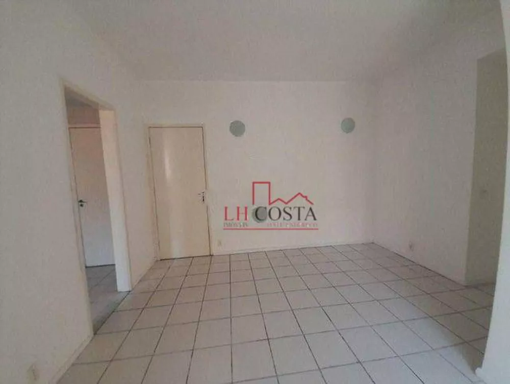 Apartamento à venda com 2 quartos, 65m² - Foto 3