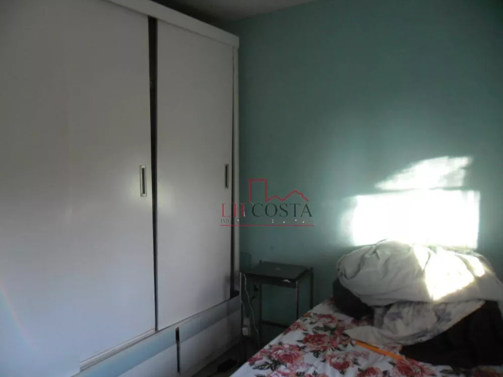 Casa, 3 quartos, 200 m² - Foto 4