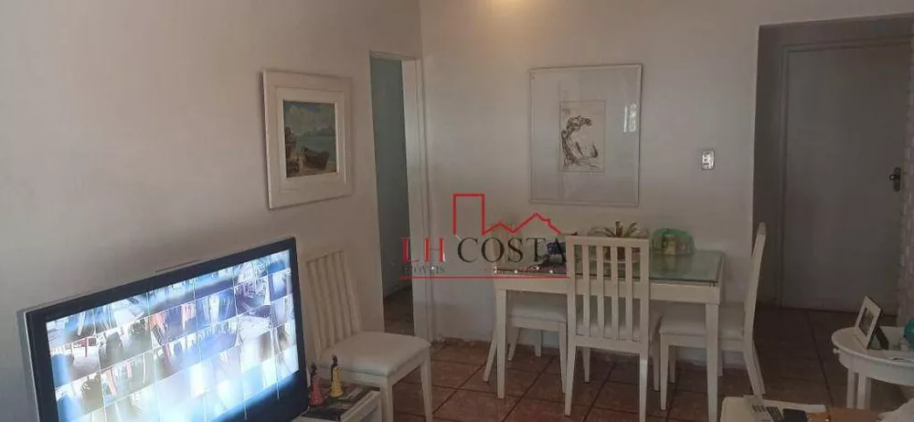 Apartamento à venda com 2 quartos, 75m² - Foto 2