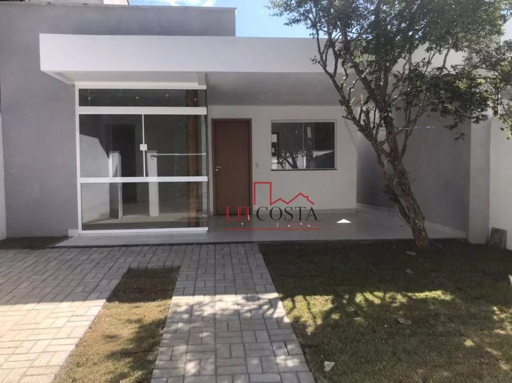 Casa à venda com 2 quartos, 120m² - Foto 1