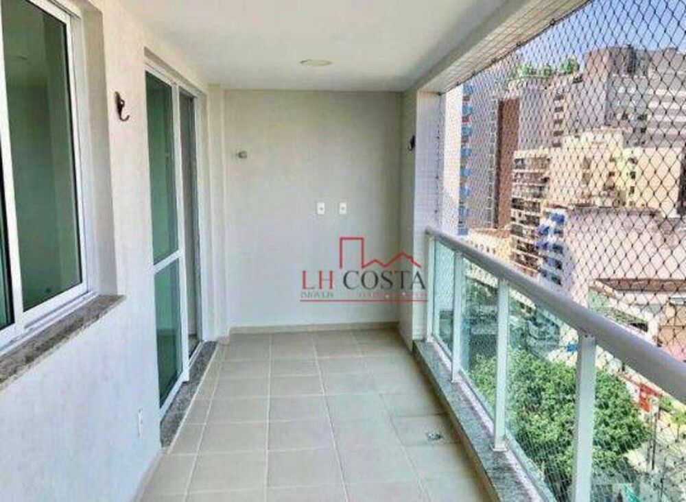 Apartamento à venda com 3 quartos, 105m² - Foto 1