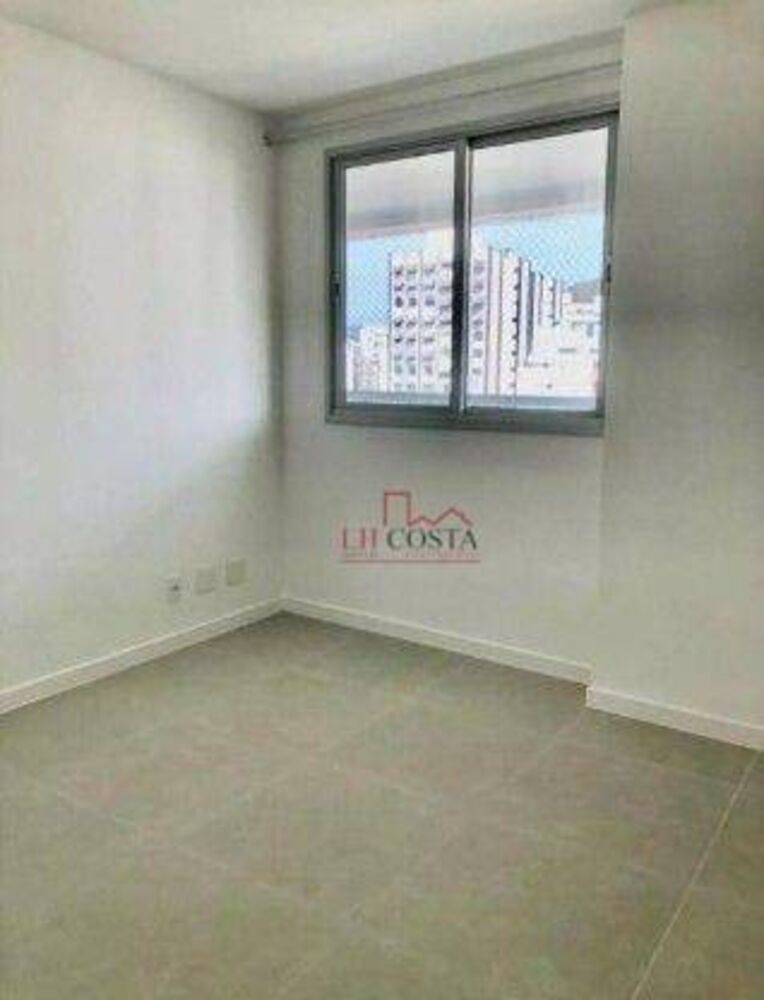 Apartamento à venda com 3 quartos, 105m² - Foto 4