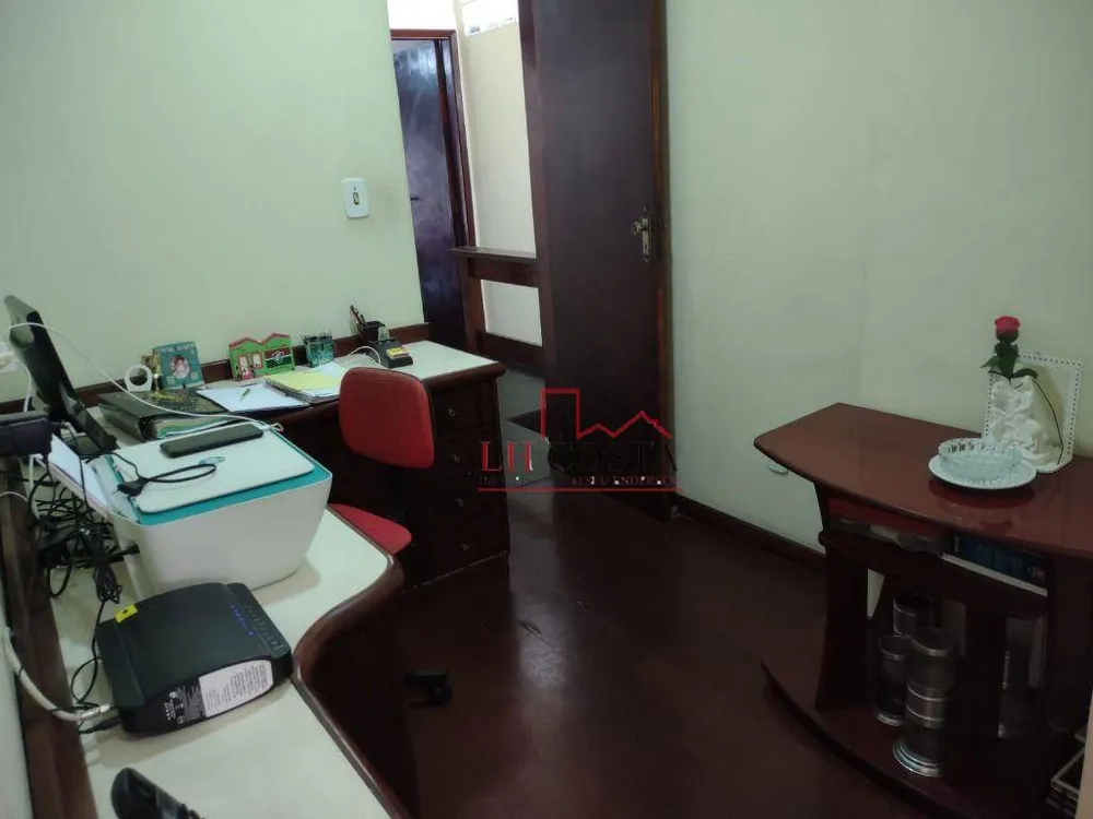 Casa, 3 quartos, 205 m² - Foto 33