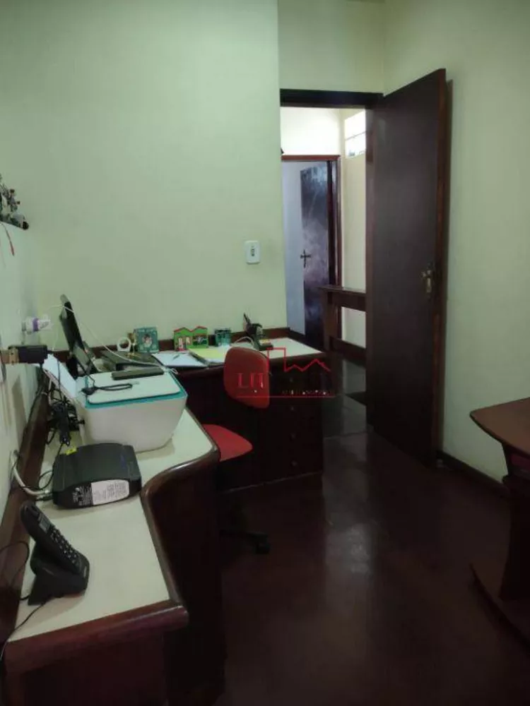 Casa, 3 quartos, 205 m² - Foto 32