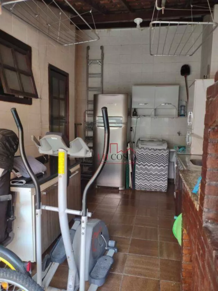 Casa, 3 quartos, 205 m² - Foto 17