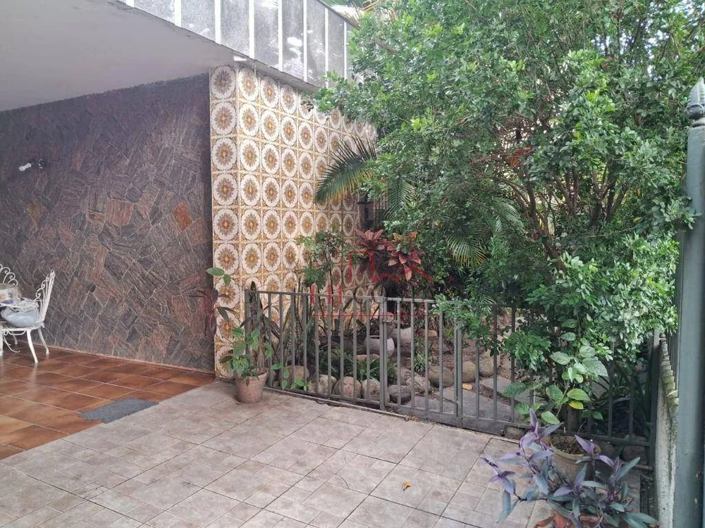 Casa, 4 quartos, 250 m² - Foto 44