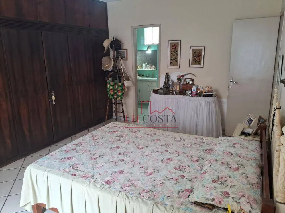 Casa, 4 quartos, 250 m² - Foto 17