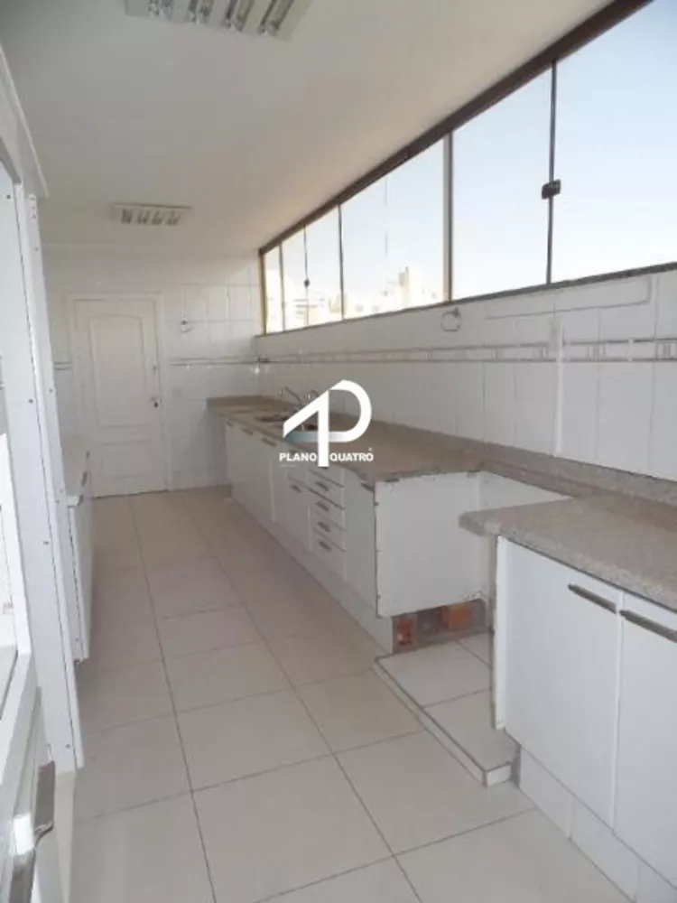 Apartamento, 3 quartos, 330 m² - Foto 3