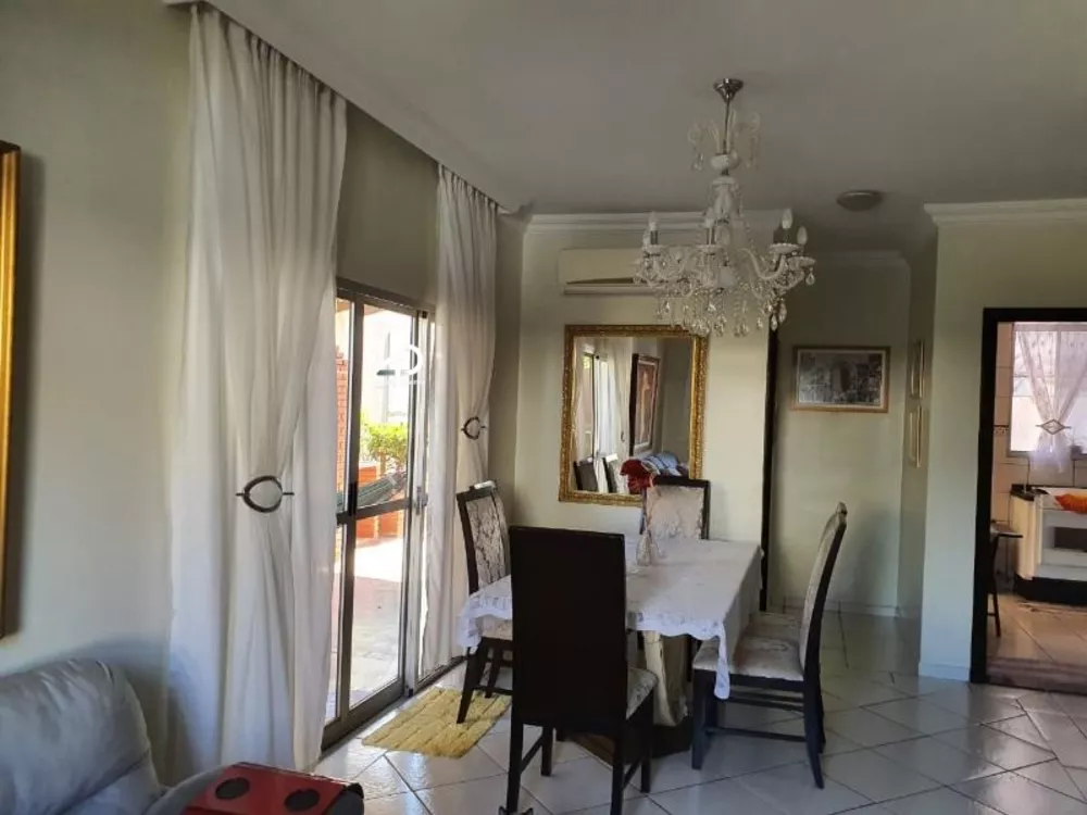 Casa de Condomínio à venda com 3 quartos, 120m² - Foto 1