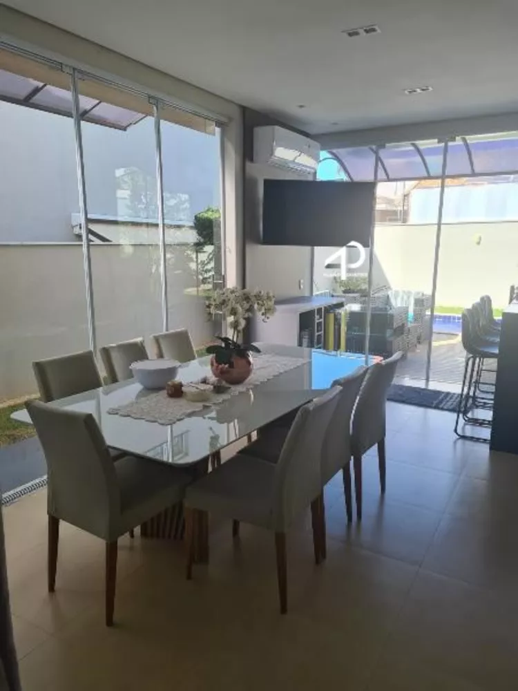 Casa, 3 quartos, 219 m² - Foto 6
