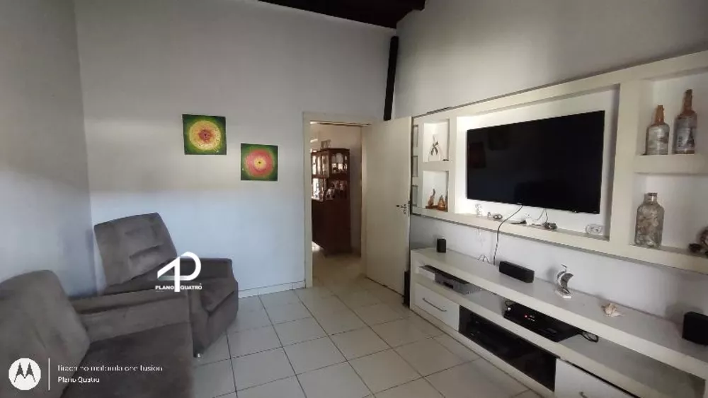 Casa à venda com 3 quartos, 276m² - Foto 3