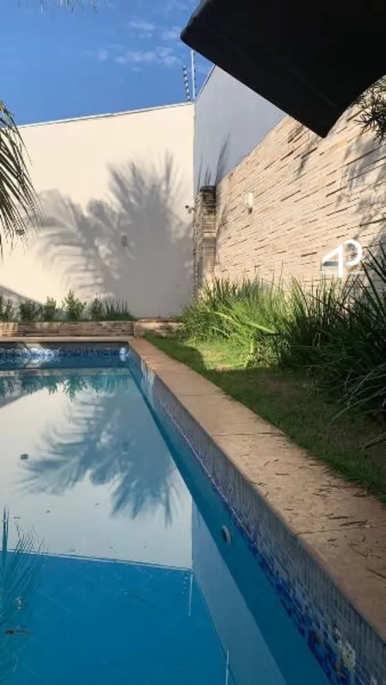 Casa, 4 quartos, 302 m² - Foto 2