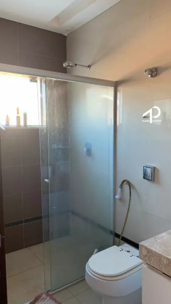 Casa, 4 quartos, 302 m² - Foto 2
