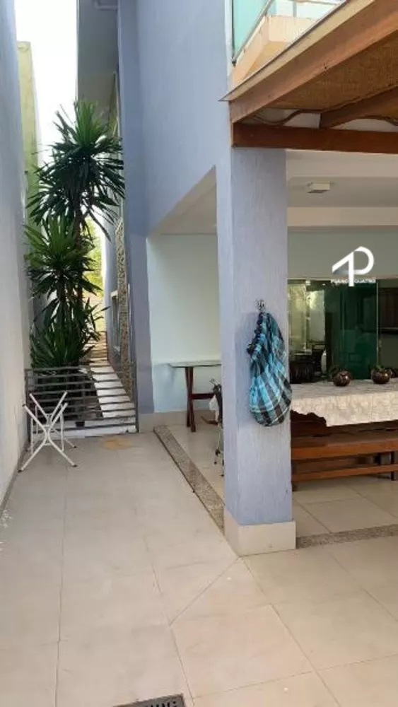 Casa, 4 quartos, 302 m² - Foto 4