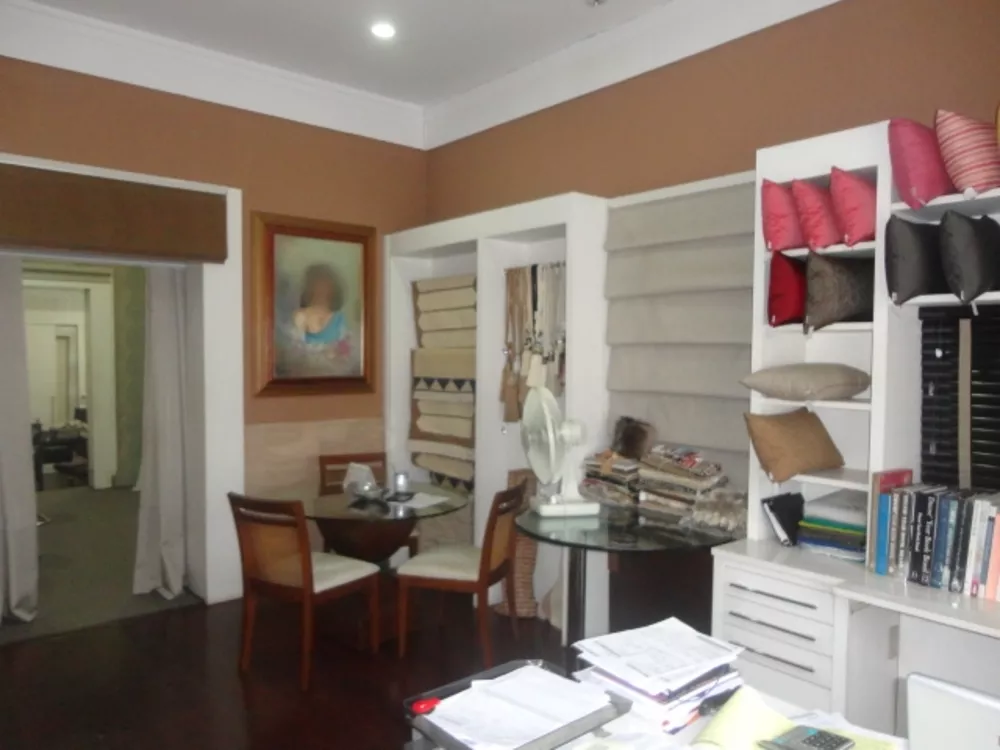 Casa, 2 quartos, 252 m² - Foto 1