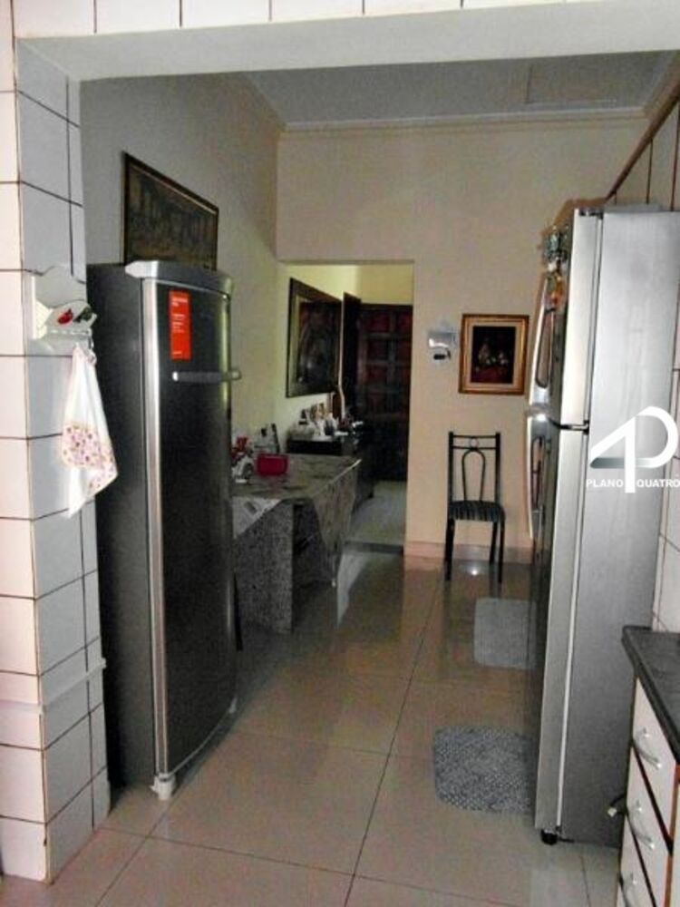 Casa, 3 quartos, 200 m² - Foto 11