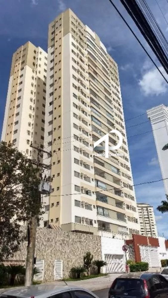 Apartamento à venda com 3 quartos, 146m² - Foto 2