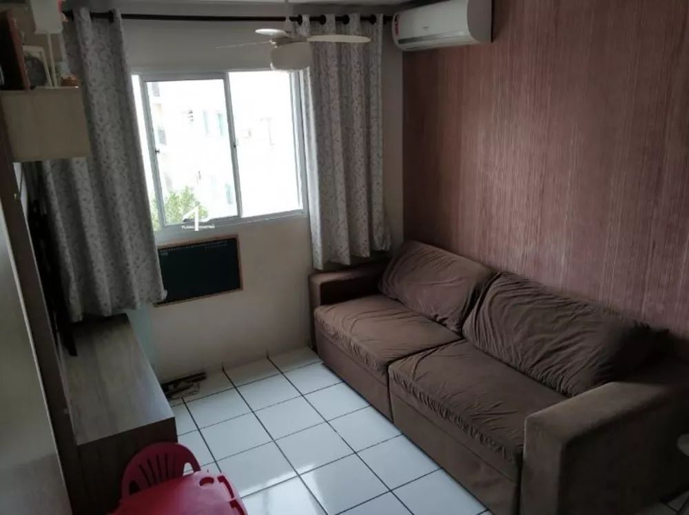 Apartamento à venda com 2 quartos, 50m² - Foto 1