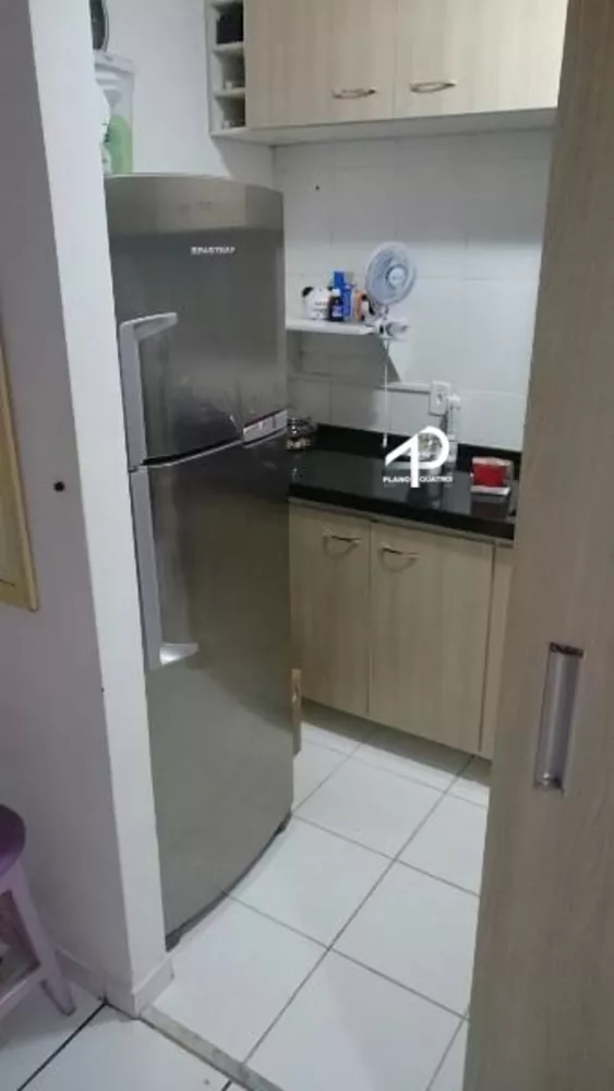 Apartamento à venda com 2 quartos, 50m² - Foto 4