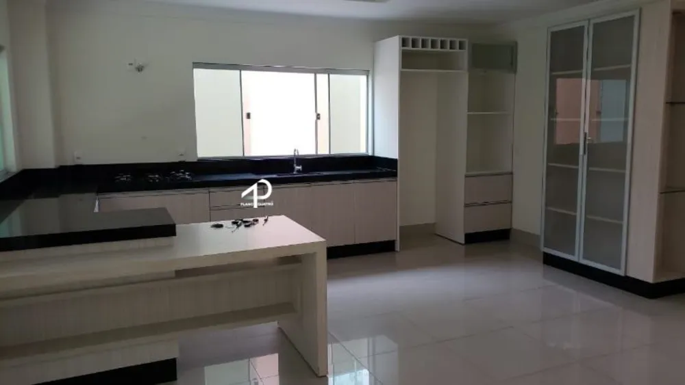 Casa, 4 quartos, 258 m² - Foto 15