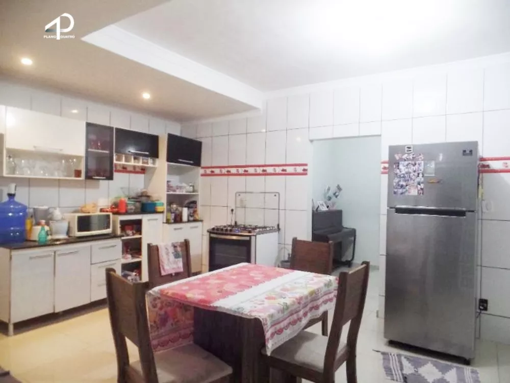 Casa, 3 quartos, 110 m² - Foto 2
