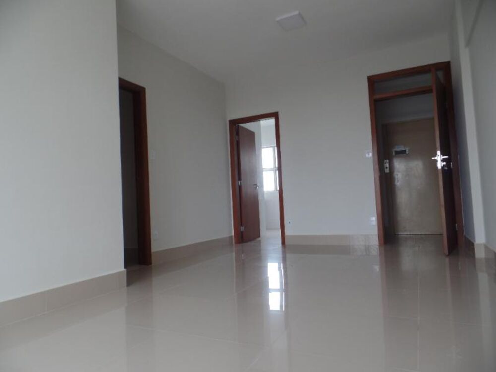 Apartamento à venda com 2 quartos, 86m² - Foto 4