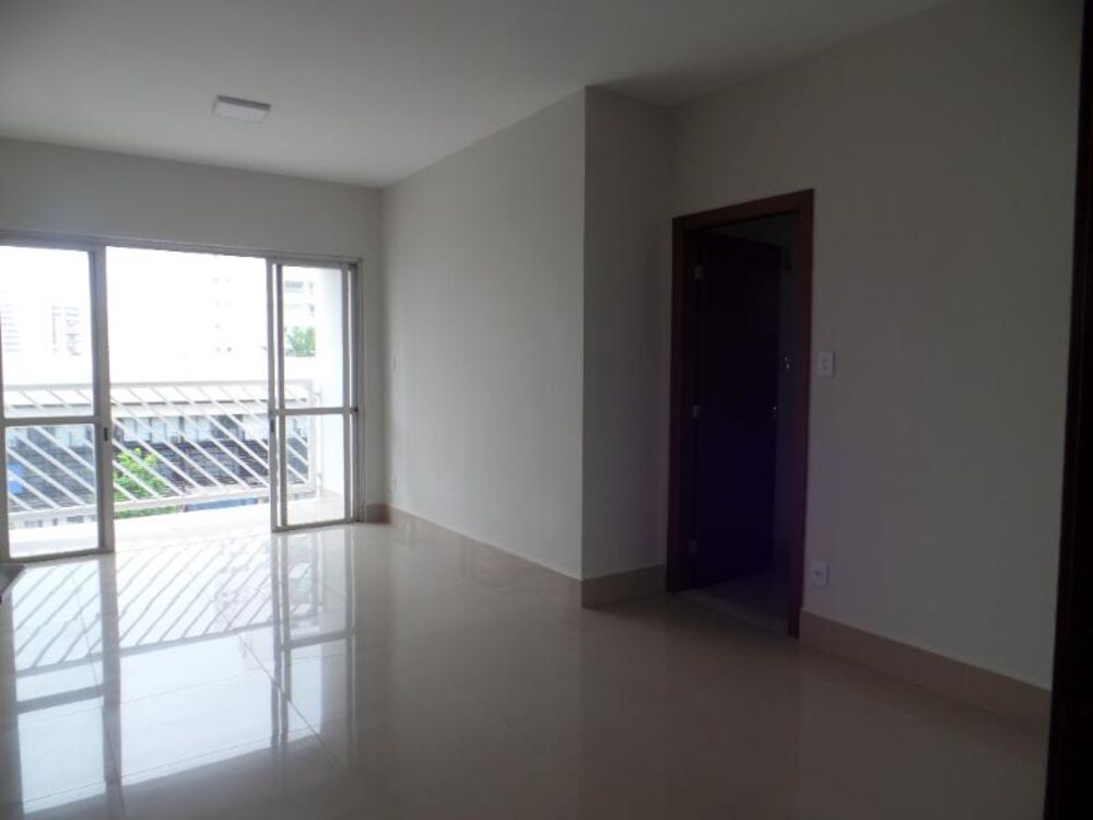 Apartamento à venda com 2 quartos, 86m² - Foto 2