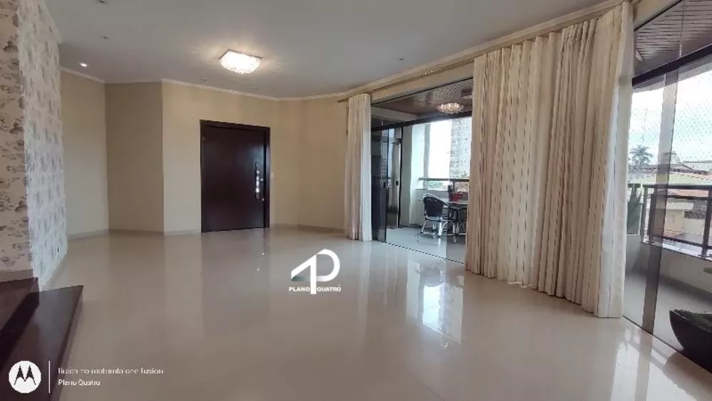 Apartamento, 3 quartos, 245 m² - Foto 14