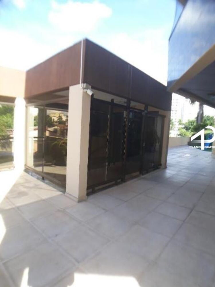 Apartamento, 3 quartos, 245 m² - Foto 2