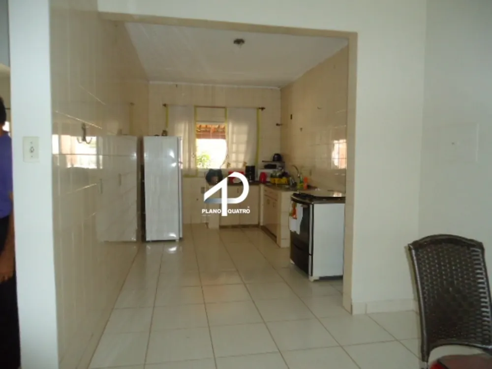 Casa, 2 quartos, 260 m² - Foto 13